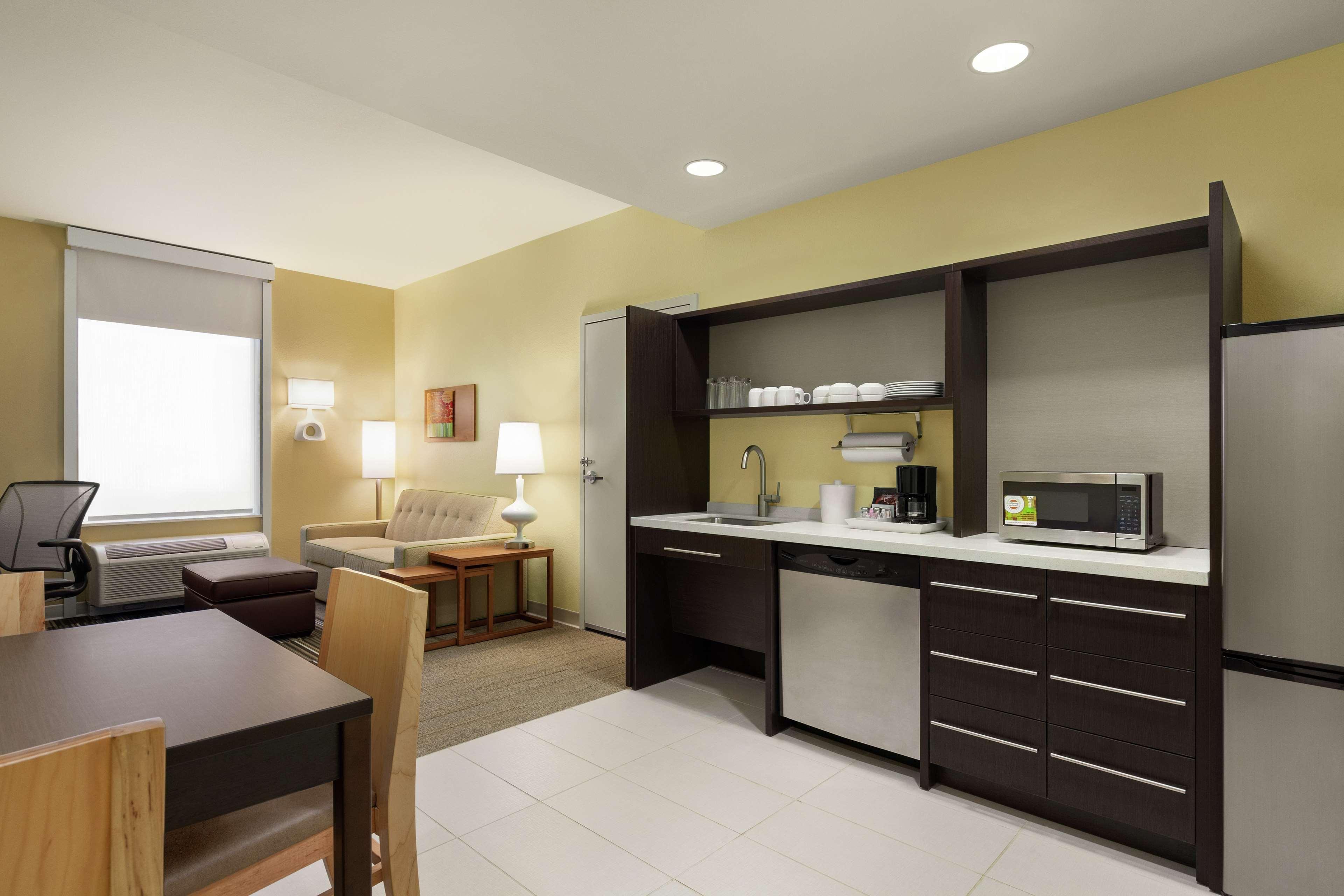 โฮมทู สวีตส์ บาย ฮิลตัน ลับบอค Hotel ลับบ็อก ภายนอก รูปภาพ