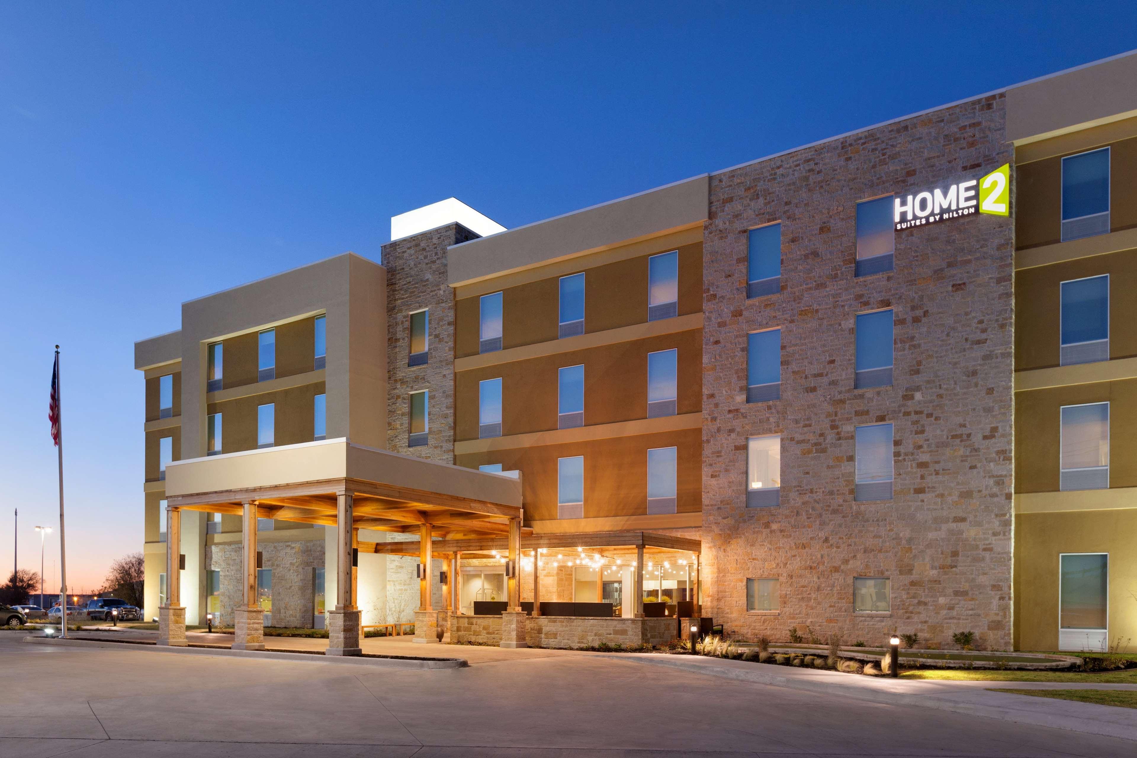 โฮมทู สวีตส์ บาย ฮิลตัน ลับบอค Hotel ลับบ็อก ภายนอก รูปภาพ